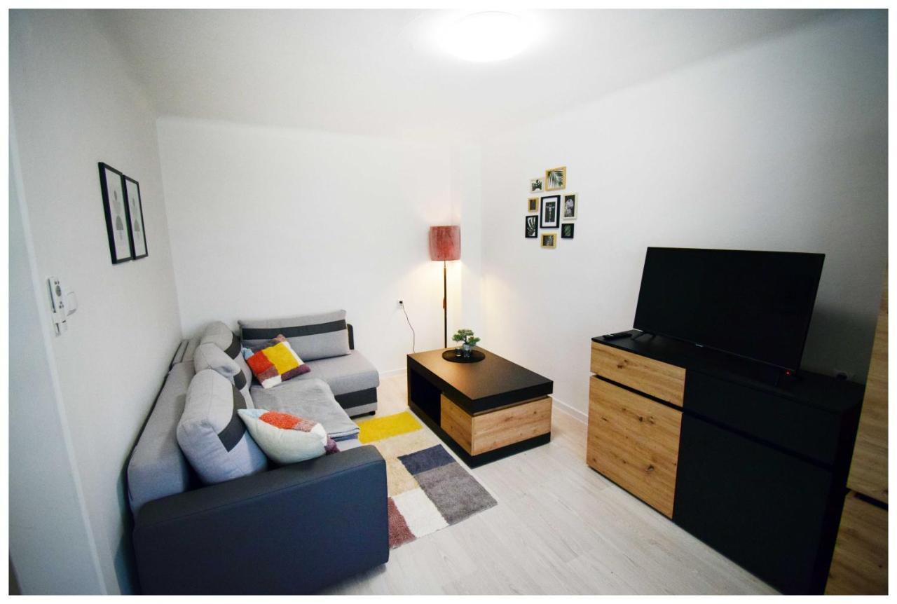 Appartamento Color24 Centrum Nisko Esterno foto